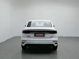 Geely Emgrand 2023 купить из Китая, цена 1 086 000 ₽ — Suifenhe Auto