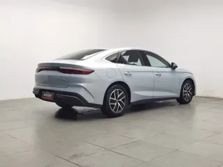 BYD Qin L 2024 купить из Китая, цена 2 531 000 ₽ — Suifenhe Auto