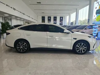 BYD Seal 06 2025 купить из Китая, цена 2 926 000 ₽ — Suifenhe Auto