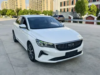 Geely Emgrand 2022 купить из Китая, цена 1 098 000 ₽ — Suifenhe Auto