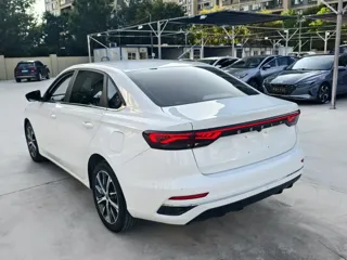 Geely Emgrand 2022 купить из Китая, цена 1 098 000 ₽ — Suifenhe Auto
