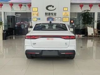BYD Qin L 2026 купить из Китая, цена 2 964 000 ₽ — Suifenhe Auto