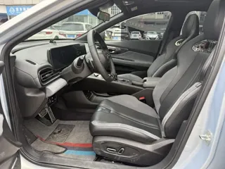 GAC Trumpchi Empow 2024 купить из Китая, цена 3 213 000 ₽ — Suifenhe Auto