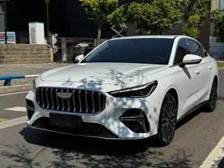 Geely Emgrand 2026