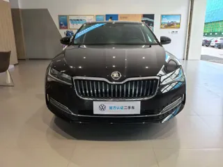 Skoda Superb 2024 купить из Китая, цена 2 718 000 ₽ — Suifenhe Auto