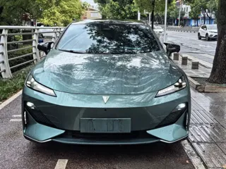 Deepal SL03 2024 купить из Китая, цена 2 914 000 ₽ — Suifenhe Auto