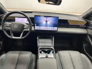 BYD Qin L 2025 купить из Китая, цена 3 353 000 ₽ — Suifenhe Auto