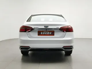 Geely Emgrand 2018 купить из Китая, цена 1 016 000 ₽ — Suifenhe Auto