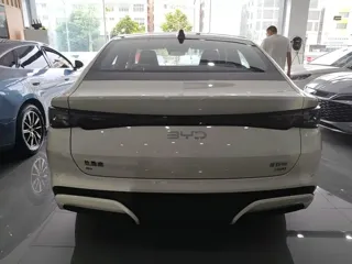 BYD Seal 06 2025 купить из Китая, цена 3 393 000 ₽ — Suifenhe Auto