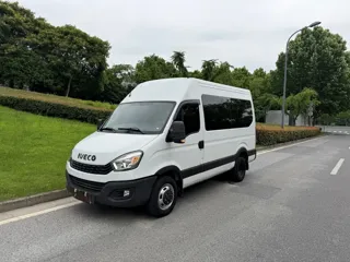 Iveco Ousheng 2022 купить из Китая, цена 1 701 000 ₽ — Suifenhe Auto