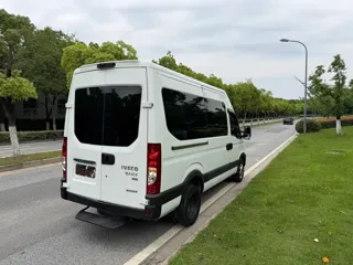 Iveco Ousheng 2022 купить из Китая, цена 1 701 000 ₽ — Suifenhe Auto