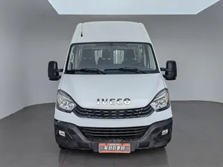 Iveco Ousheng 2021 купить из Китая, цена 1 942 000 ₽ — Suifenhe Auto