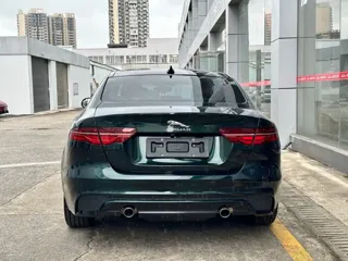 Jaguar XE 2024 купить из Китая, цена 4 124 000 ₽ — Suifenhe Auto