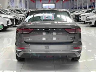 Geely Emgrand 2026 купить из Китая, цена 1 530 000 ₽ — Suifenhe Auto