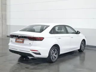 Geely Emgrand 2025 купить из Китая, цена 1 386 000 ₽ — Suifenhe Auto