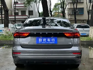 Geely Emgrand 2025 купить из Китая, цена 1 384 000 ₽ — Suifenhe Auto