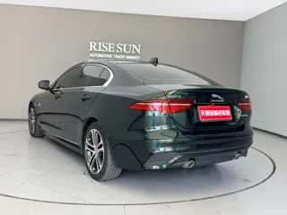 Jaguar XE 2024 купить из Китая, цена 4 205 000 ₽ — Suifenhe Auto