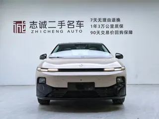Leapmotor B01 2025 купить из Китая, цена 2 914 000 ₽ — Suifenhe Auto