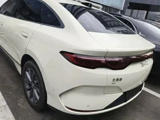 BYD Qin L 2025 купить из Китая, цена 3 303 000 ₽ — Suifenhe Auto