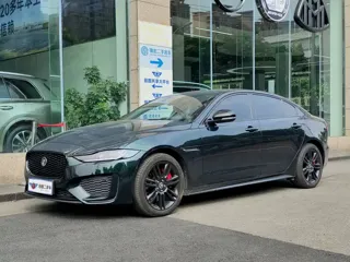 Jaguar XE 2025