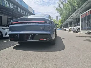 Leapmotor B01 2025 купить из Китая, цена 2 778 000 ₽ — Suifenhe Auto