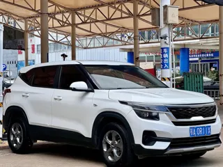 Kia KX3 2020 купить из Китая, цена 1 307 000 ₽ — Suifenhe Auto
