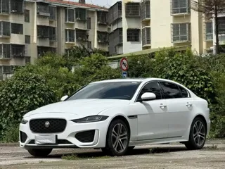 Jaguar XE 2024 купить из Китая, цена 3 617 000 ₽ — Suifenhe Auto