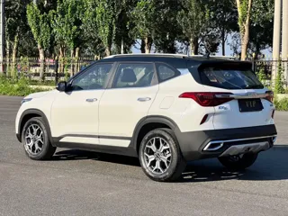 Kia KX3 2022 купить из Китая, цена 1 992 000 ₽ — Suifenhe Auto