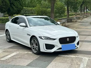 Jaguar XE 2024 купить из Китая, цена 4 309 000 ₽ — Suifenhe Auto