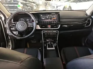 Kia KX3 2021 купить из Китая, цена 1 584 000 ₽ — Suifenhe Auto