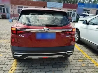 Kia KX3 2020 купить из Китая, цена 1 426 000 ₽ — Suifenhe Auto