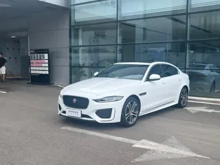 Jaguar XE 2024