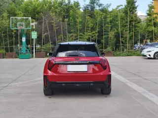 MINI COOPER 2025 купить из Китая, цена 4 307 000 ₽ — Suifenhe Auto