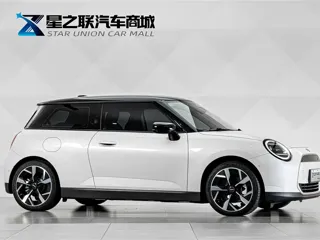 MINI COOPER 2024 купить из Китая, цена 4 098 000 ₽ — Suifenhe Auto