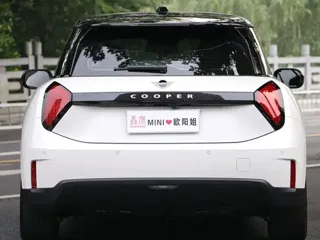 MINI COOPER 2025 купить из Китая, цена 3 709 000 ₽ — Suifenhe Auto