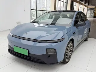 Leapmotor B01 2025 купить из Китая, цена 2 724 000 ₽ — Suifenhe Auto