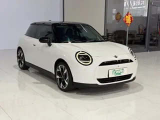 MINI COOPER 2025 купить из Китая, цена 3 731 000 ₽ — Suifenhe Auto