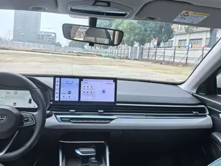 Geely Emgrand 2023 купить из Китая, цена 1 007 000 ₽ — Suifenhe Auto