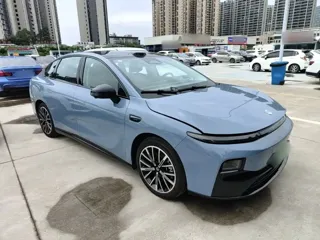 Leapmotor B01 2025 купить из Китая, цена 3 048 000 ₽ — Suifenhe Auto