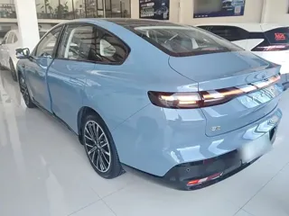 Leapmotor B01 2026 купить из Китая, цена 3 161 000 ₽ — Suifenhe Auto