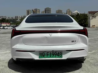 Neta S 2023 купить из Китая, цена 3 631 000 ₽ — Suifenhe Auto