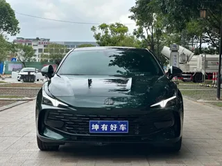 MG MG7 2025 купить из Китая, цена 3 007 000 ₽ — Suifenhe Auto