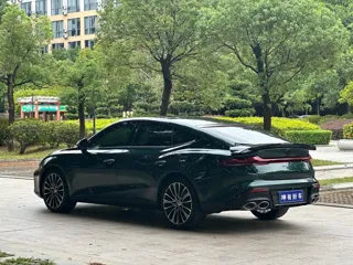 MG MG7 2025 купить из Китая, цена 3 007 000 ₽ — Suifenhe Auto
