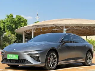 Neta S 2023