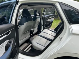 Geely Emgrand 2022 купить из Китая, цена 1 124 000 ₽ — Suifenhe Auto