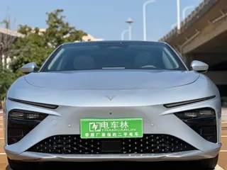 Neta S 2023 купить из Китая, цена 4 127 000 ₽ — Suifenhe Auto