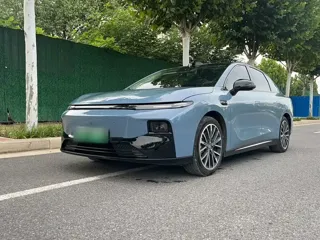 Leapmotor B01 2025 купить из Китая, цена 2 824 000 ₽ — Suifenhe Auto