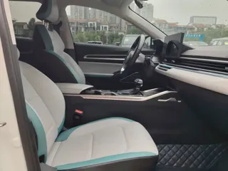 Geely Emgrand 2023 купить из Китая, цена 1 016 000 ₽ — Suifenhe Auto
