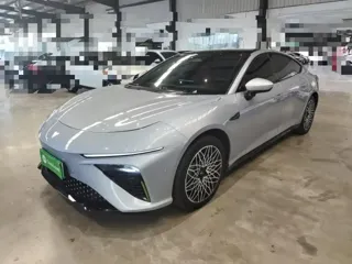 Neta S 2024