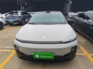 Leapmotor B01 2025 купить из Китая, цена 2 927 000 ₽ — Suifenhe Auto